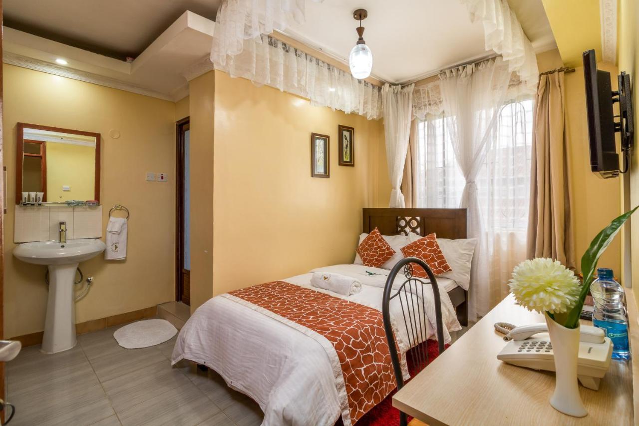 Javilla Eagles Safari Guest House Найроби Экстерьер фото